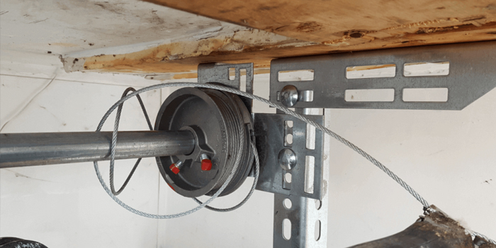 Langley Twp fix garage door cable